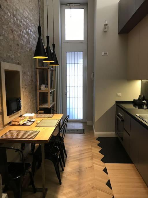 Апартаменти Dezza Loft Мілан Екстер'єр фото